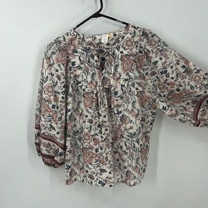 CC California 100% cotton split neck with tie detail floral print blouse M